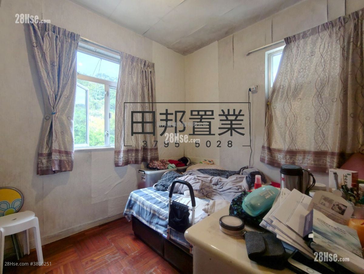 Allway Garden Sell 2 Bedrooms , 1 Bathroom 477 ft²