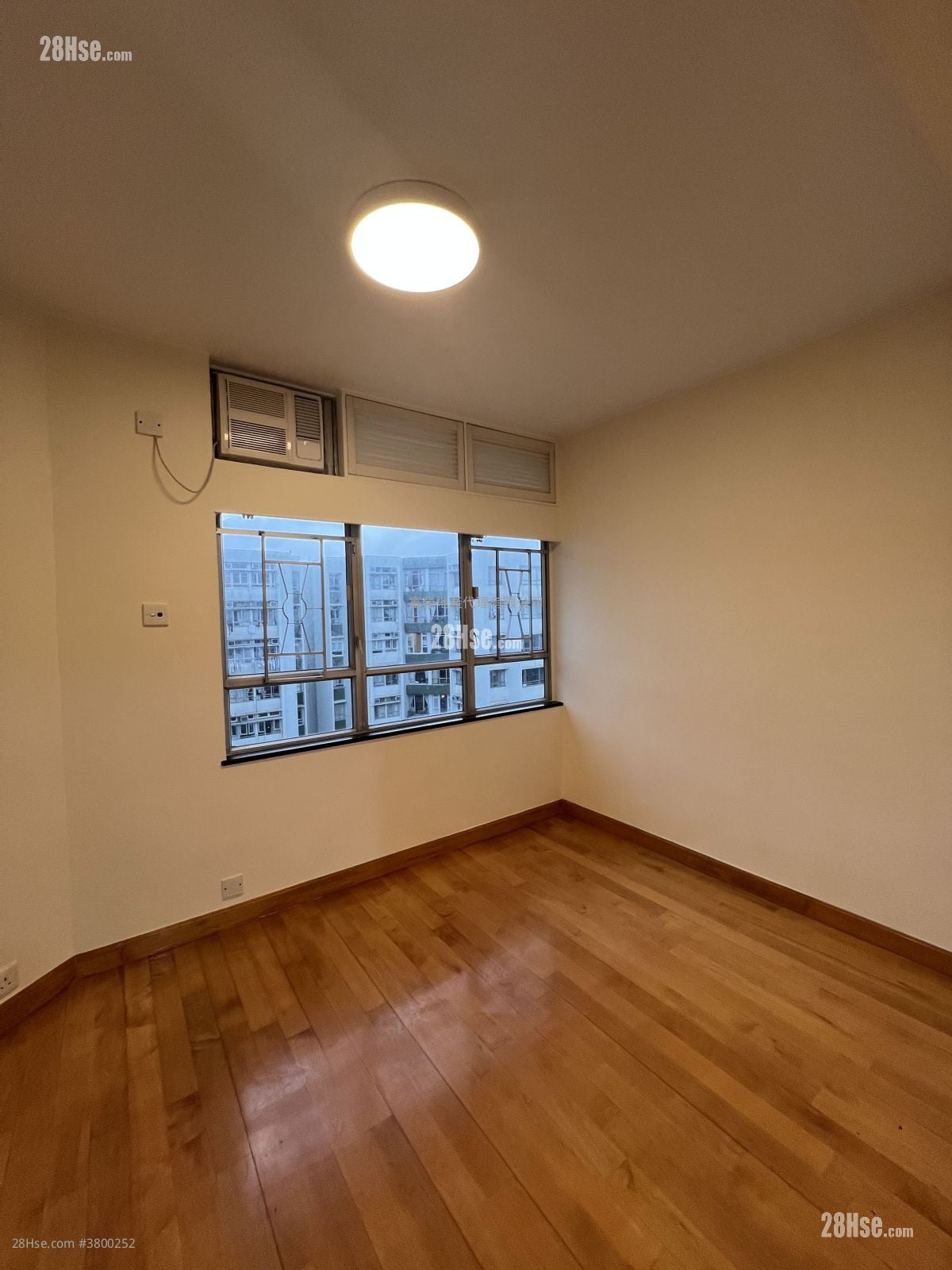 Whampoa Garden Rental 3 Bedrooms , 2 Bathrooms 775 ft²