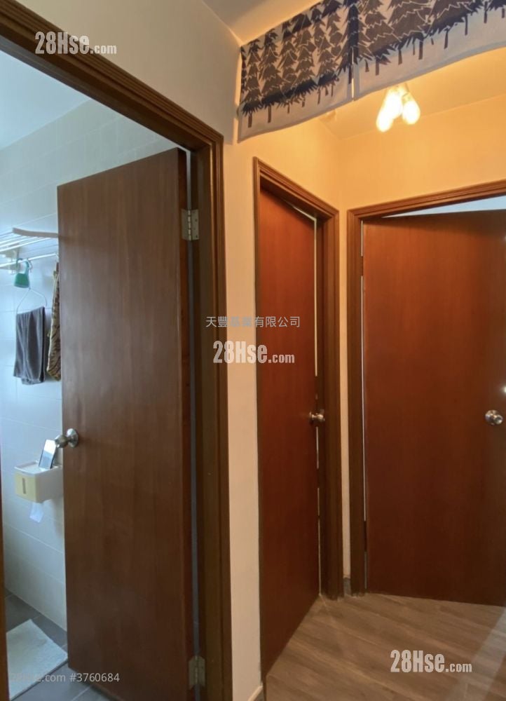 Sheung Sze Wan Rental 2 Bedrooms , 1 Bathroom 420 ft²