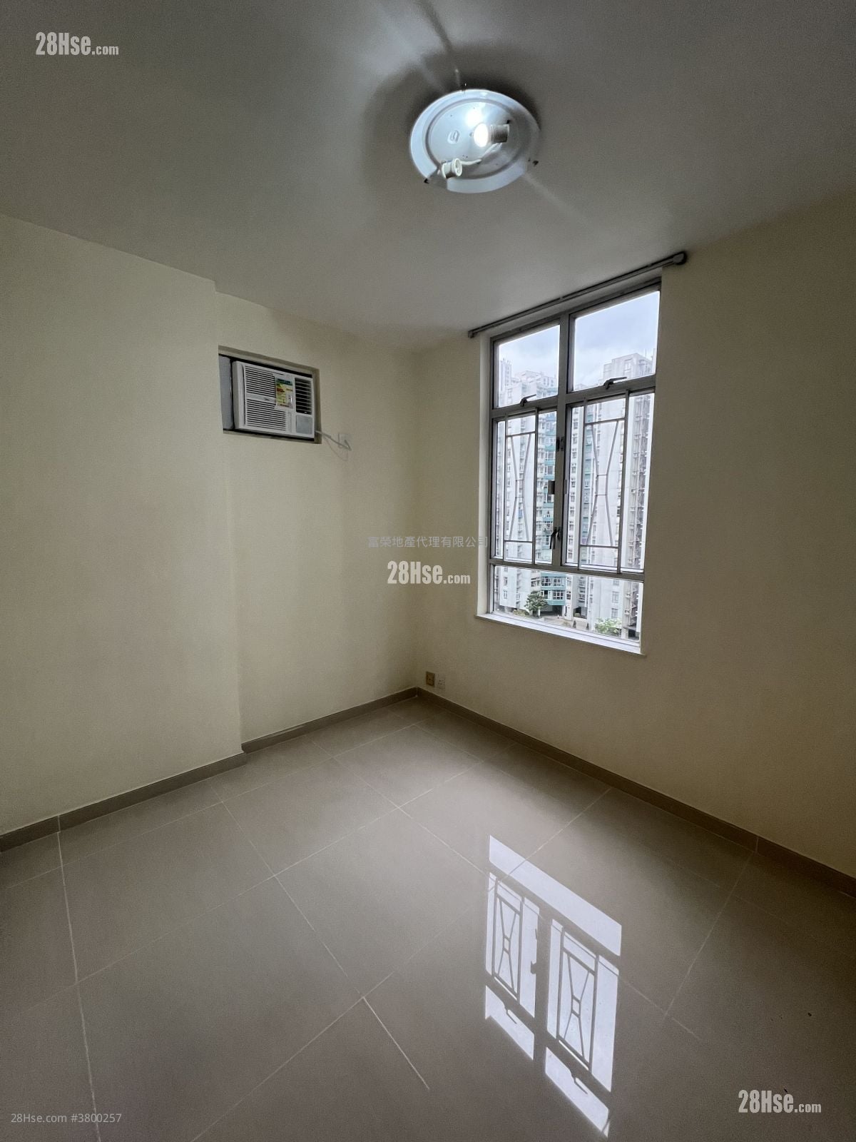 黄埔花园 租盘 3 房 , 2 浴室 639 平方尺