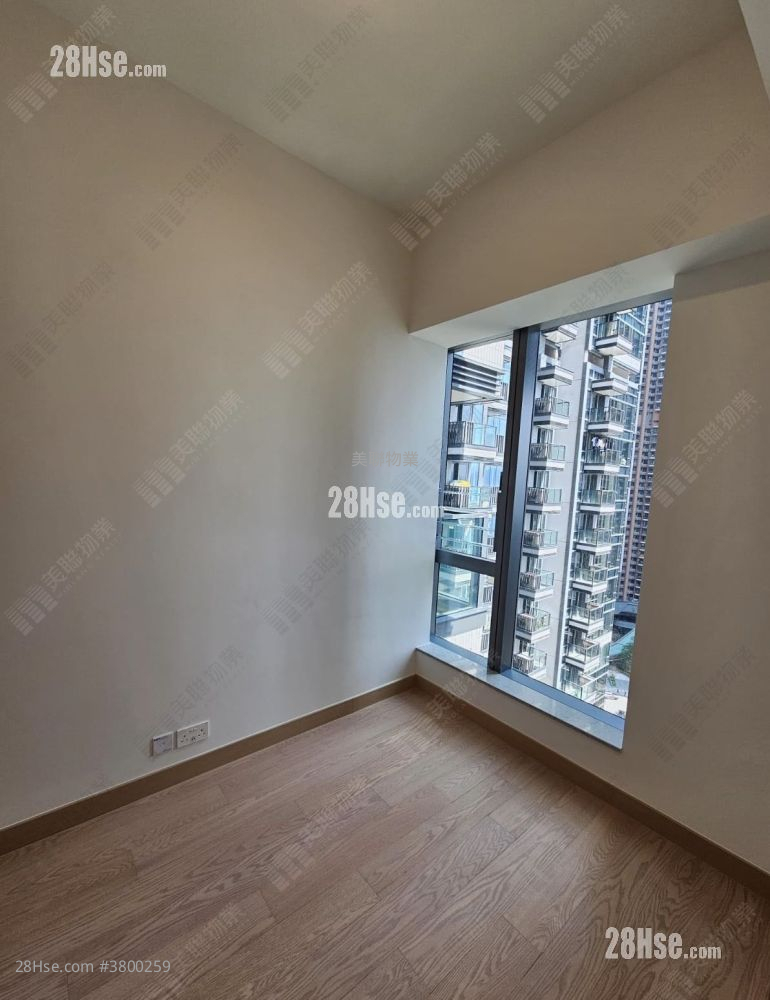 Park Seasons 售盘 1 房 314 平方尺