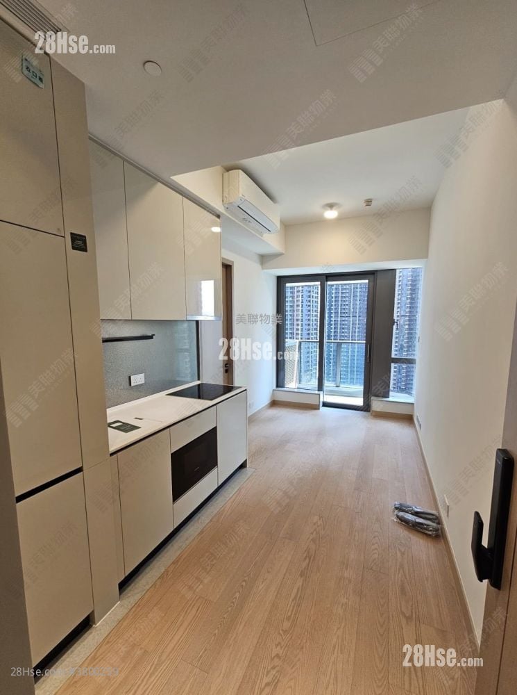 Park Seasons 售盘 1 房 314 平方尺