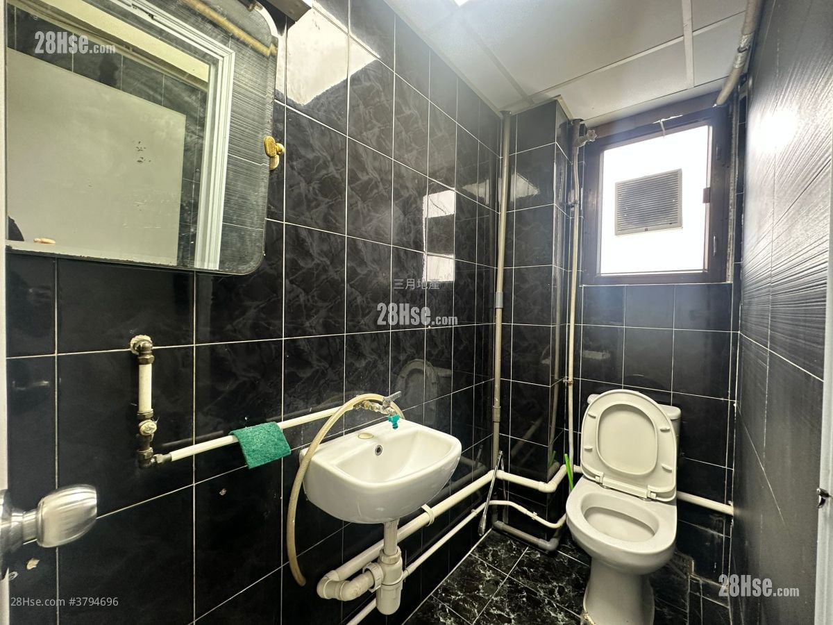 鸿宝商业大厦 租盘 开放式间隔 , 1 厕所