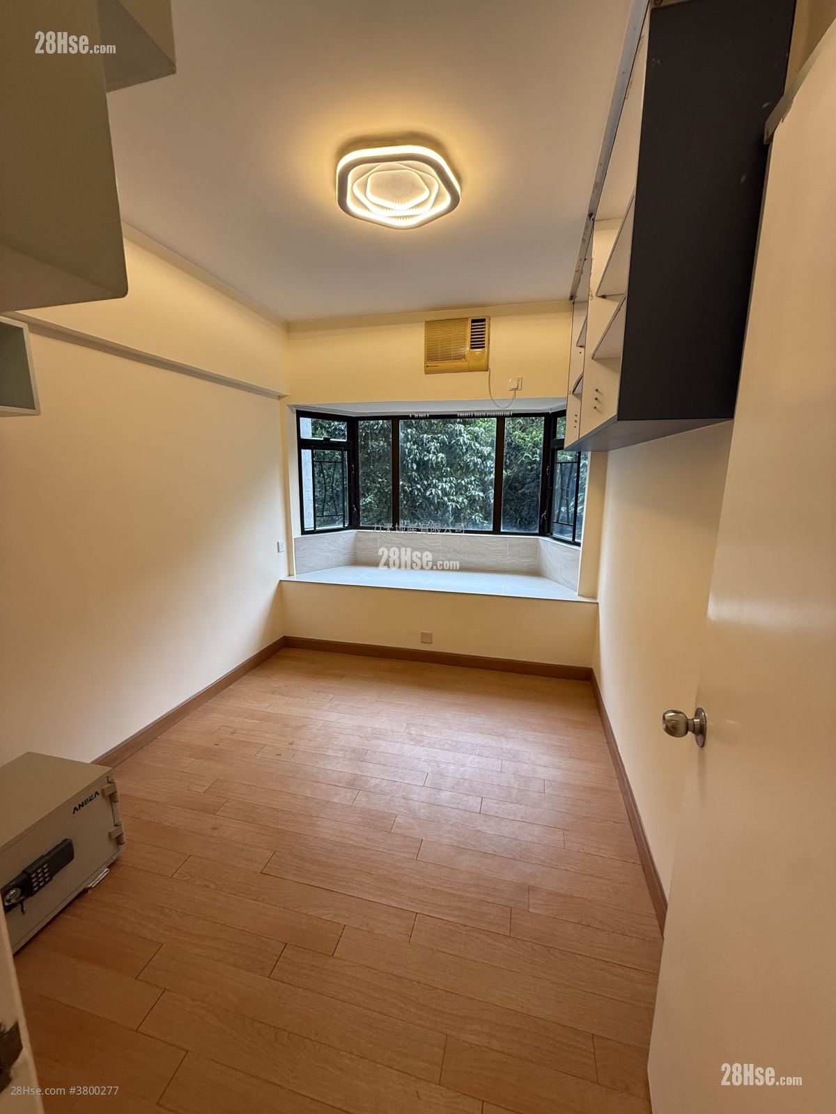 富豪花园 售盘 831 平方尺