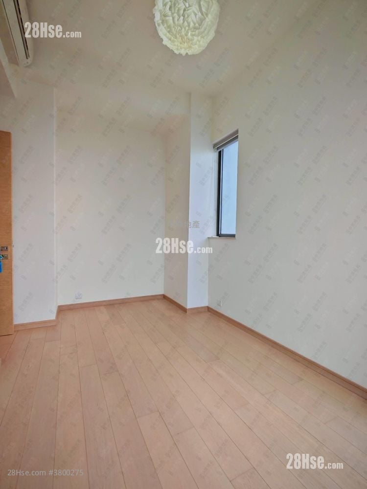 Mantin Heights Rental 3 Bedrooms , 1 Bathroom 669 ft²