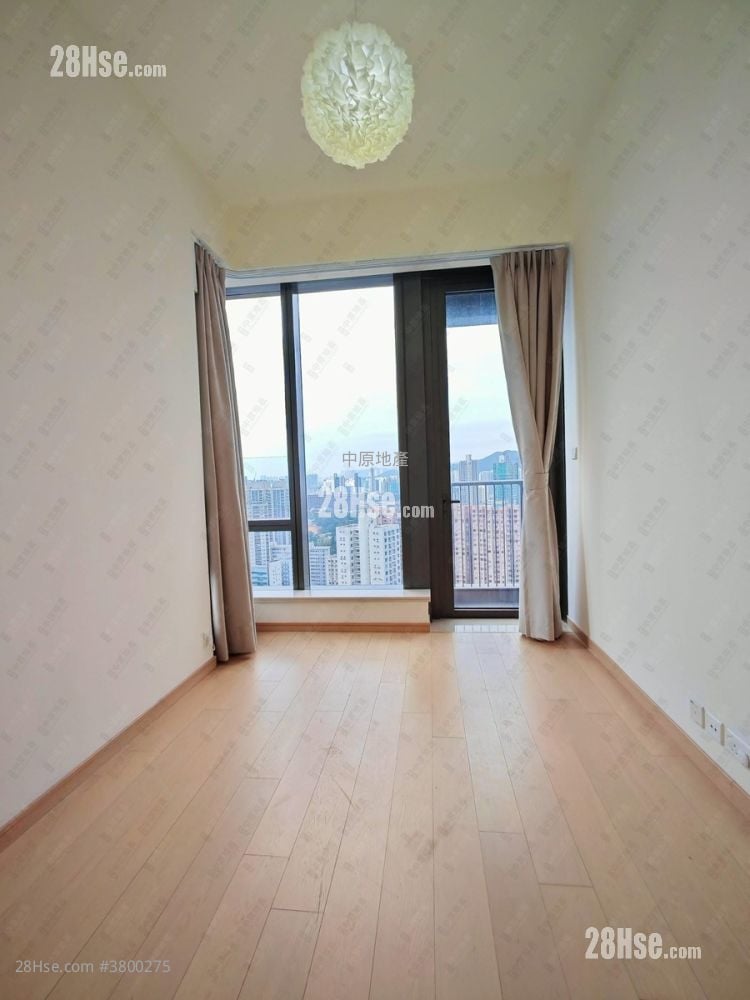 Mantin Heights Rental 3 Bedrooms , 1 Bathroom 669 ft²