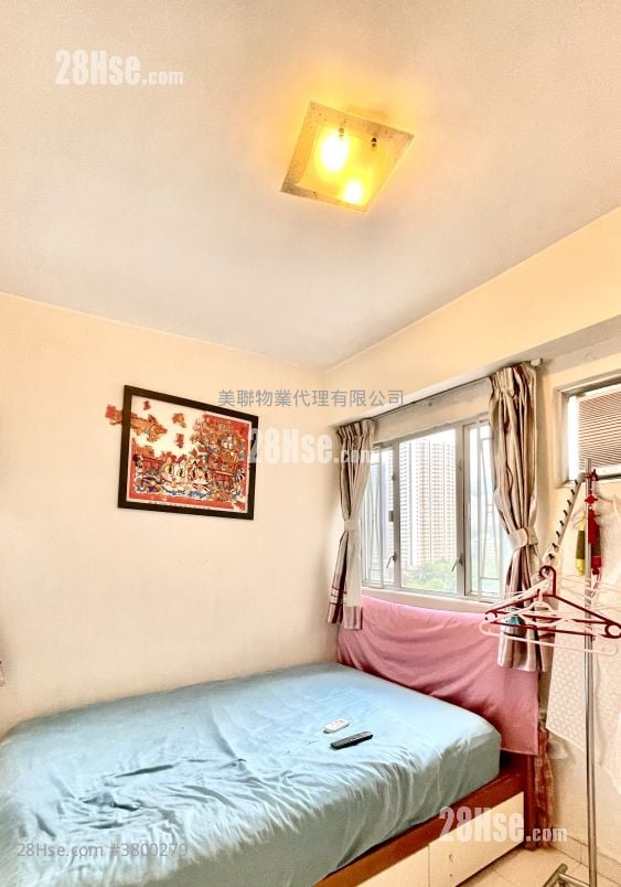 Fanling Town Center Sell 3 Bedrooms 454 ft²