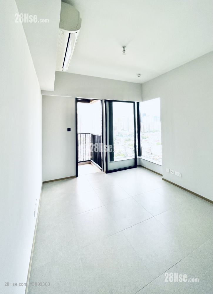 Atrium House Rental Studio , 1 Bathroom 238 ft²