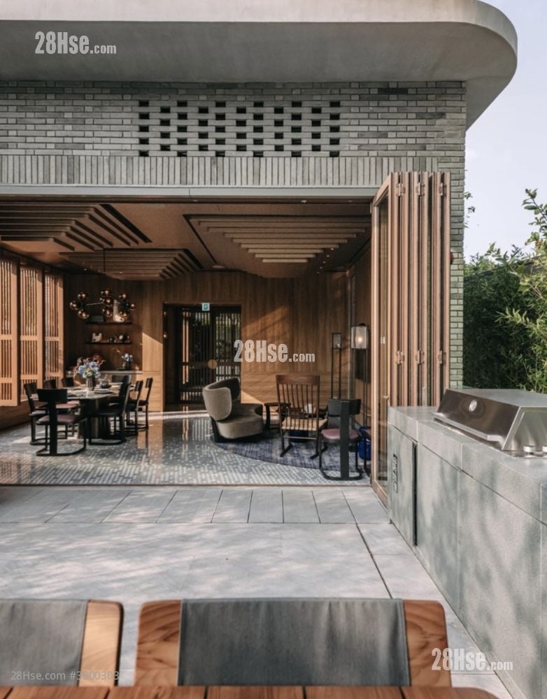 Atrium House Rental Studio , 1 Bathroom 238 ft²