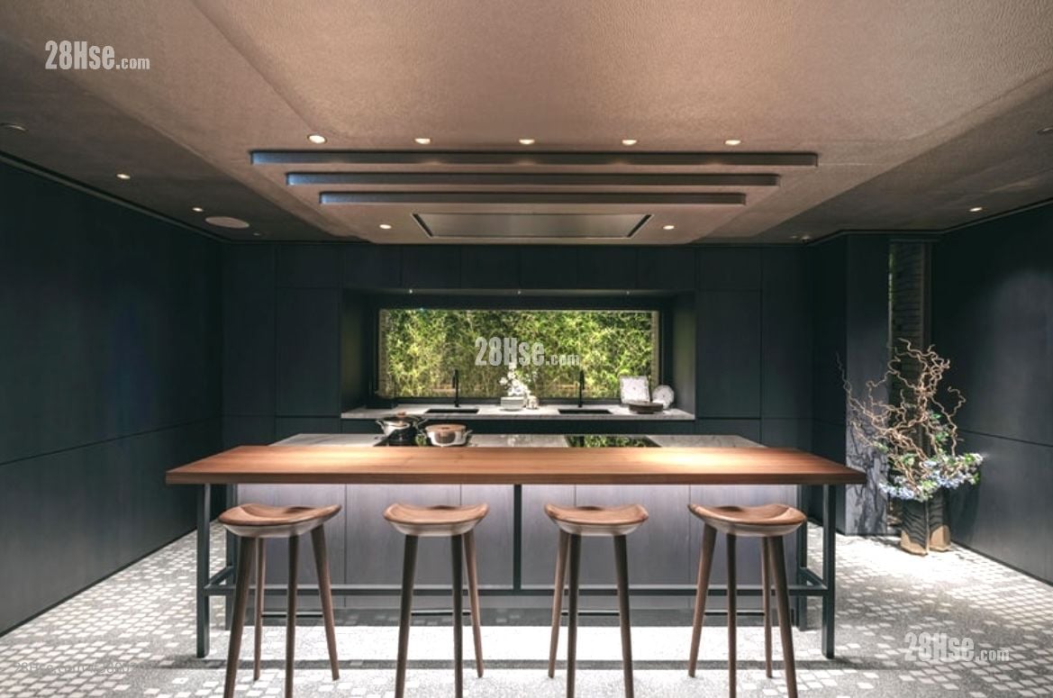 Atrium House Rental Studio , 1 Bathroom 238 ft²