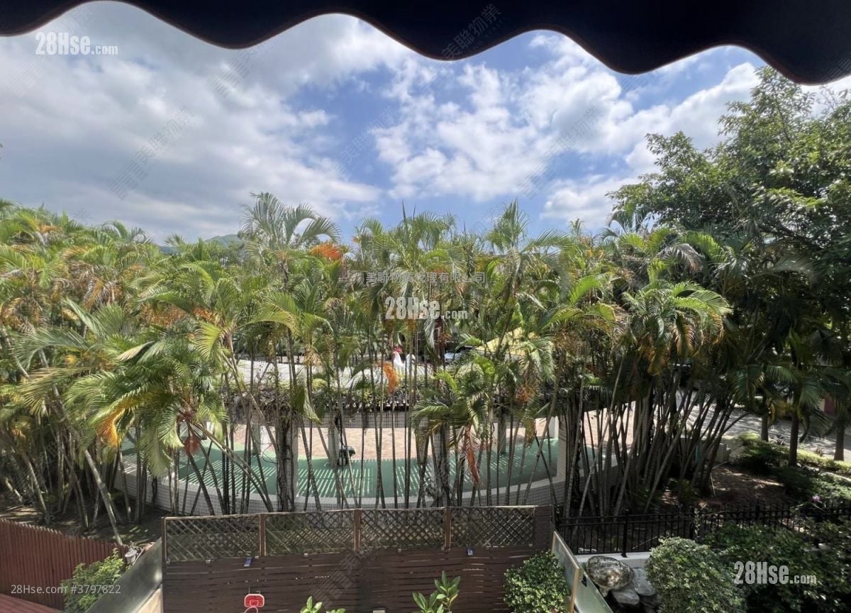 Royal Palms Sell 4 Bedrooms , 4 Bathrooms 1,713 ft²