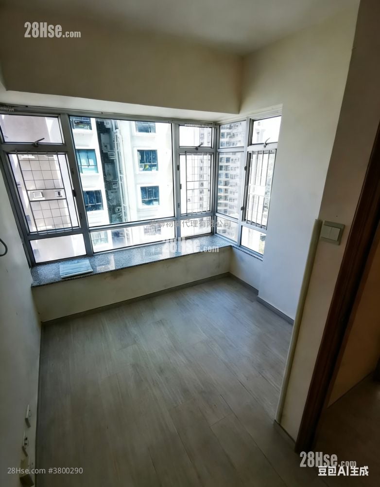 慧安园 售盘 3 房 502 平方尺