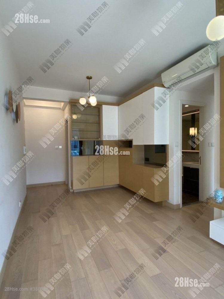 Monterey 售盘 3 房 , 2 浴室 738 平方尺