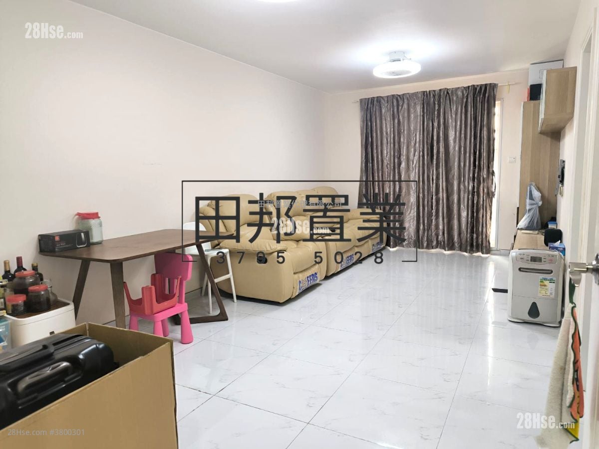 村屋 售盘 2 房 , 1 浴室 700 平方尺