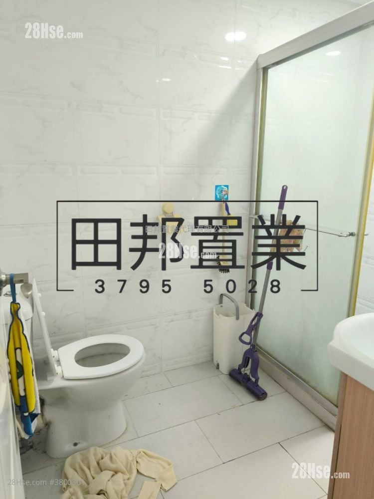 村屋 售盘 2 房 , 1 浴室 700 平方尺