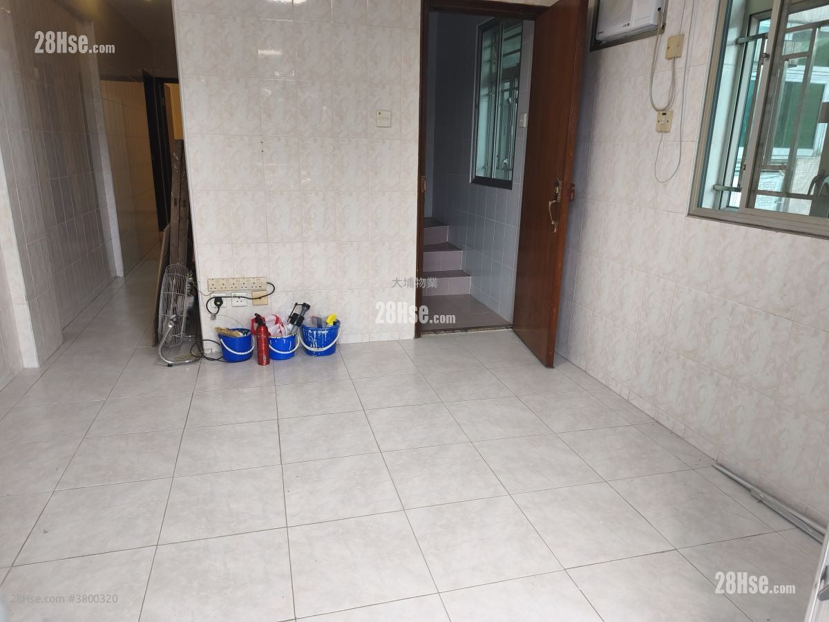 Village Rental 2 Bedrooms , 1 Bathroom 520 ft²