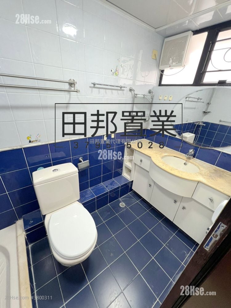 村屋 售盘 2 房 , 1 浴室 700 平方尺