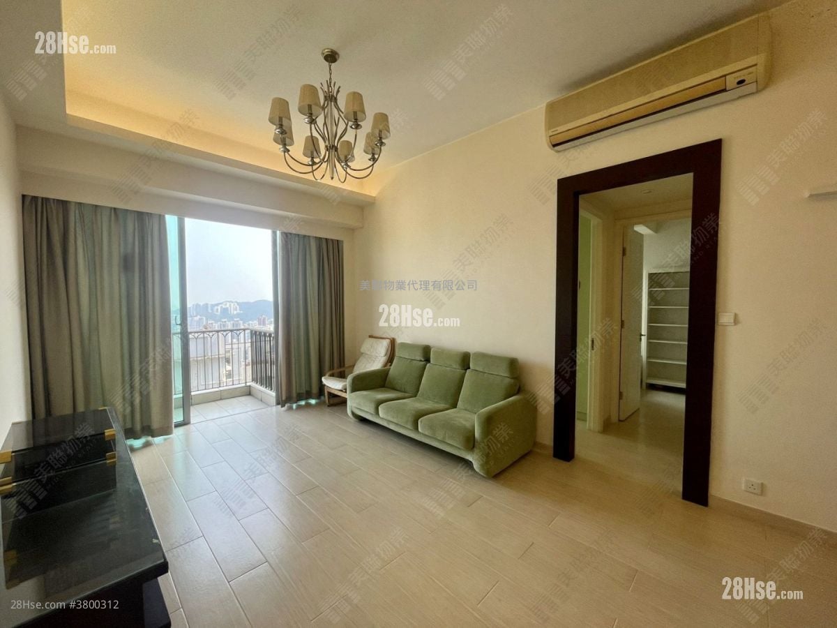 The Cairnhill Sell 3 Bedrooms 1,008 ft²