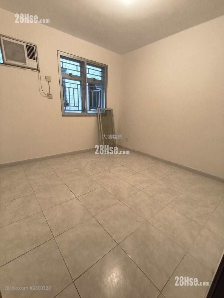 Village Rental 2 Bedrooms , 1 Bathroom 520 ft²