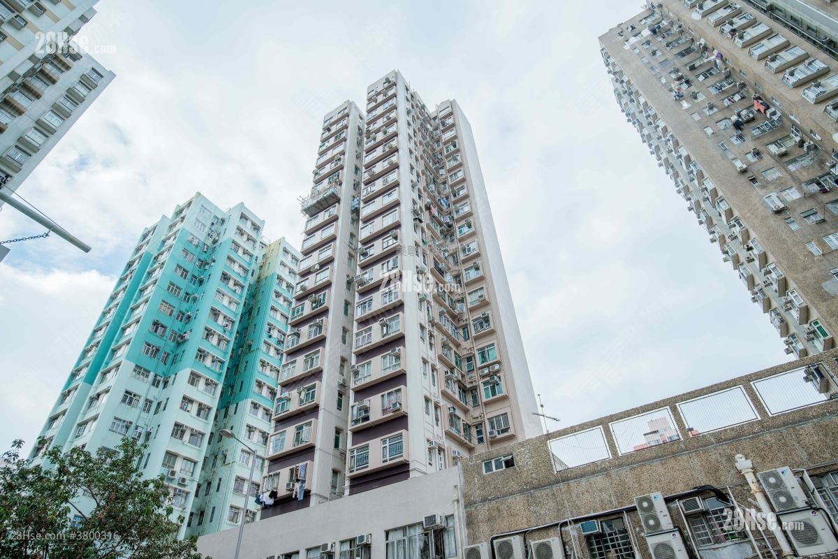 Fung Cheung Building Sell 333 ft²