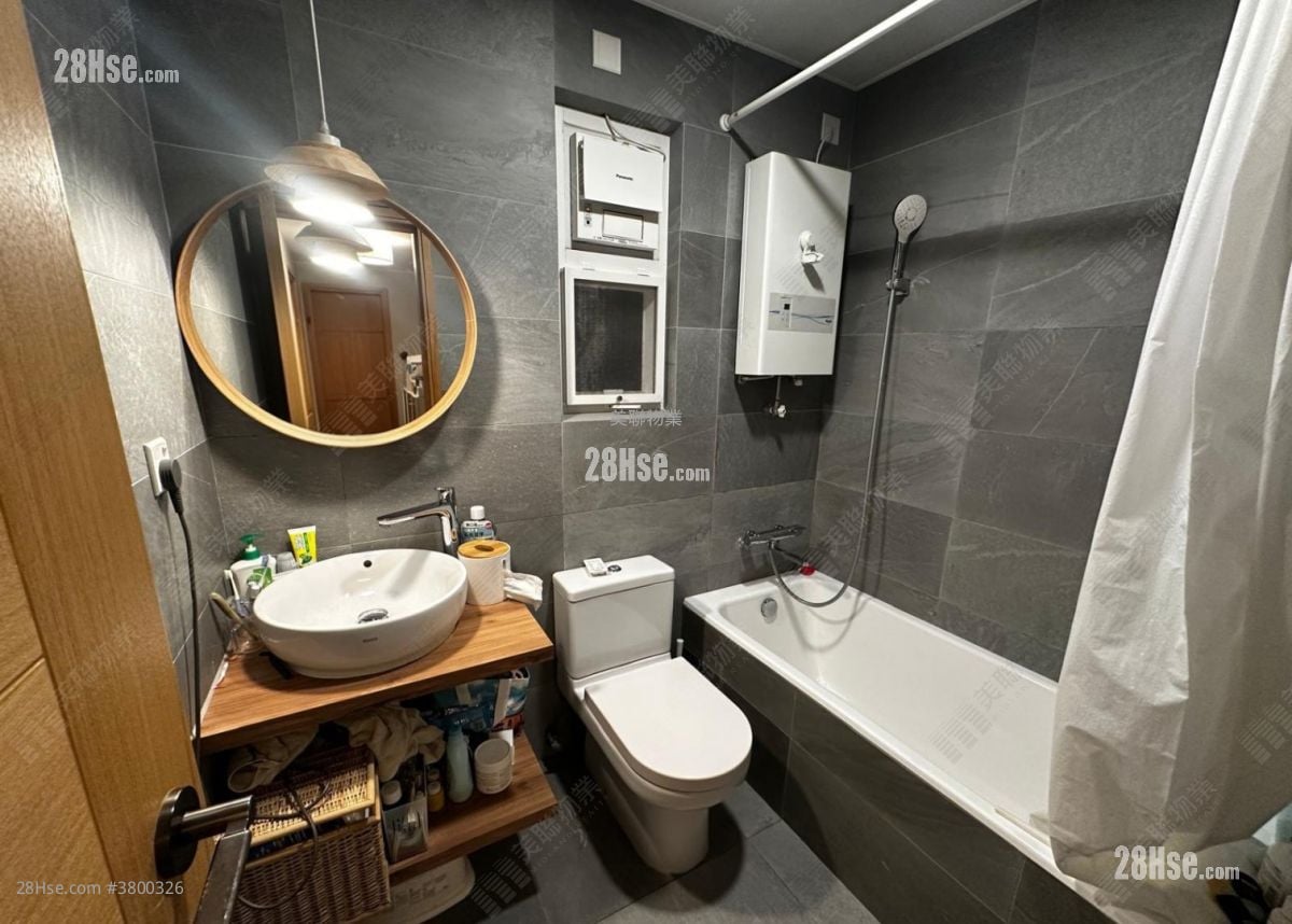 Fairview Park Sell 3 Bedrooms , 2 Bathrooms 848 ft²