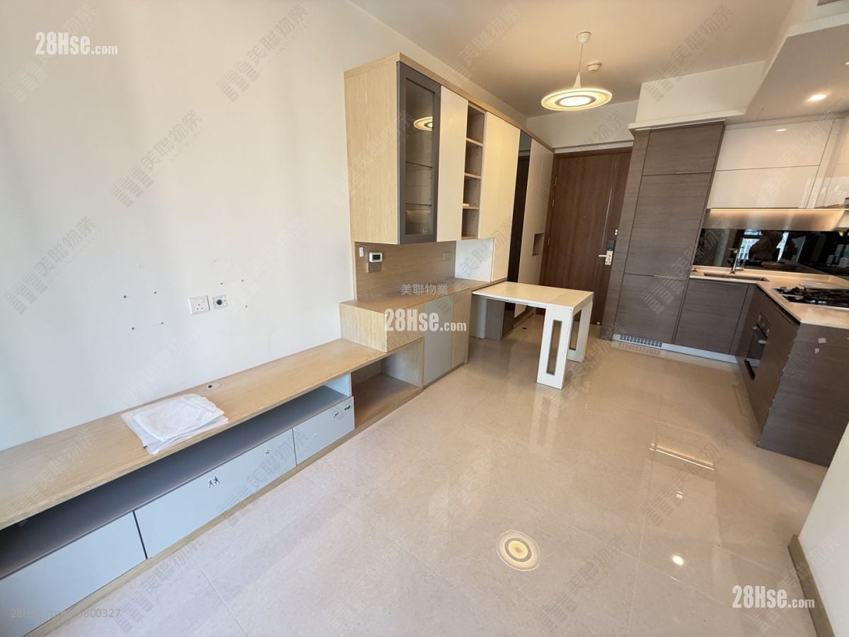 Aurora Rental 2 Bedrooms , 1 Bathroom 444 ft²