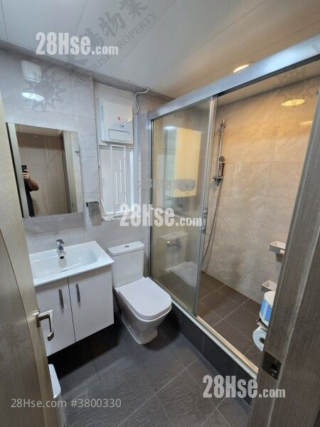 Whampoa Garden Sell 3 Bedrooms 639 ft²