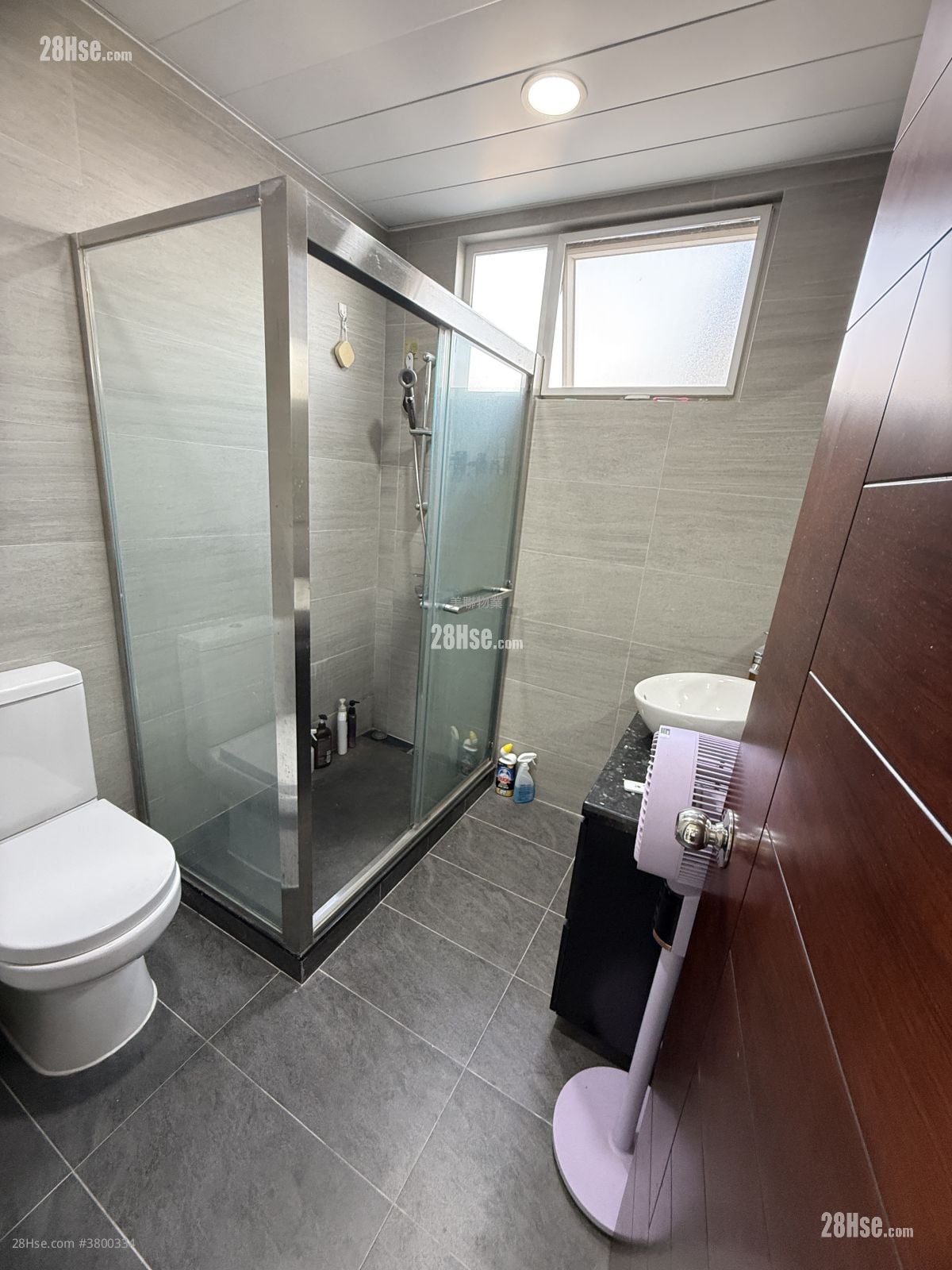 Fairview Park Sell 3 Bedrooms , 2 Bathrooms 915 ft²