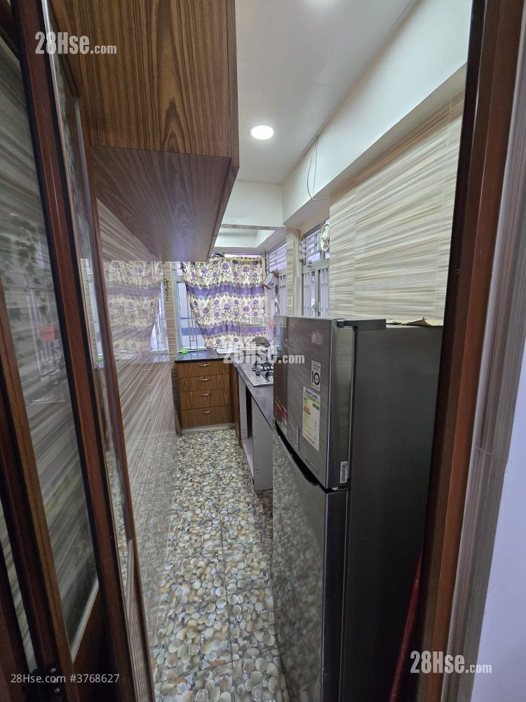 Fu Cheong Building Rental 2 Bedrooms , 1 Bathroom 360 ft²