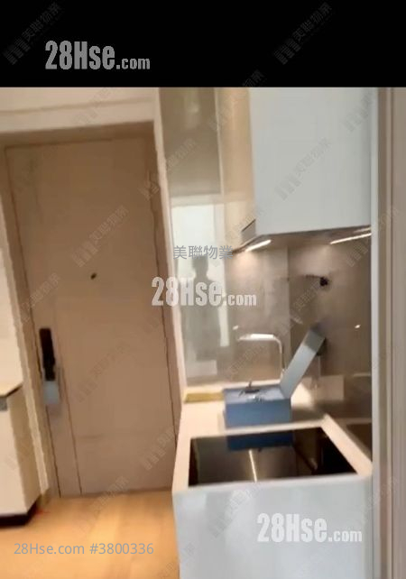 Seasons Place 售盘 1 房 , 1 浴室 322 平方尺