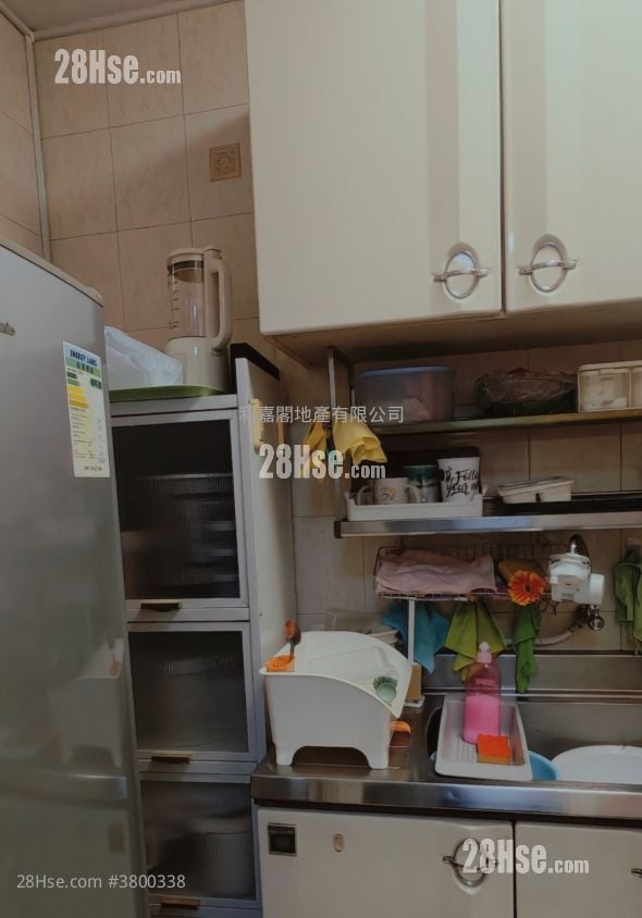 Sun Kwai Hing Gardens Sell 2 Bedrooms , 1 Bathroom 480 ft²