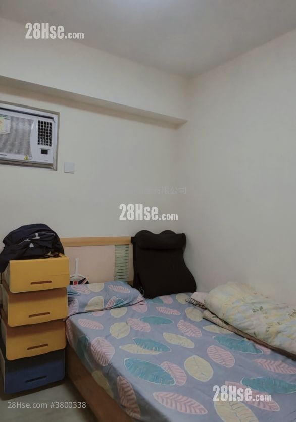 Sun Kwai Hing Gardens Sell 2 Bedrooms , 1 Bathroom 480 ft²