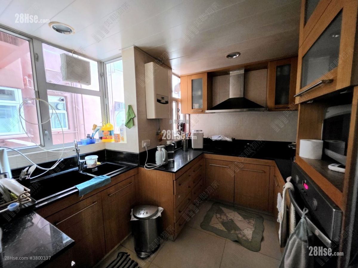 宝云阁 租盘 4 房 , 3 浴室 1,630 平方尺