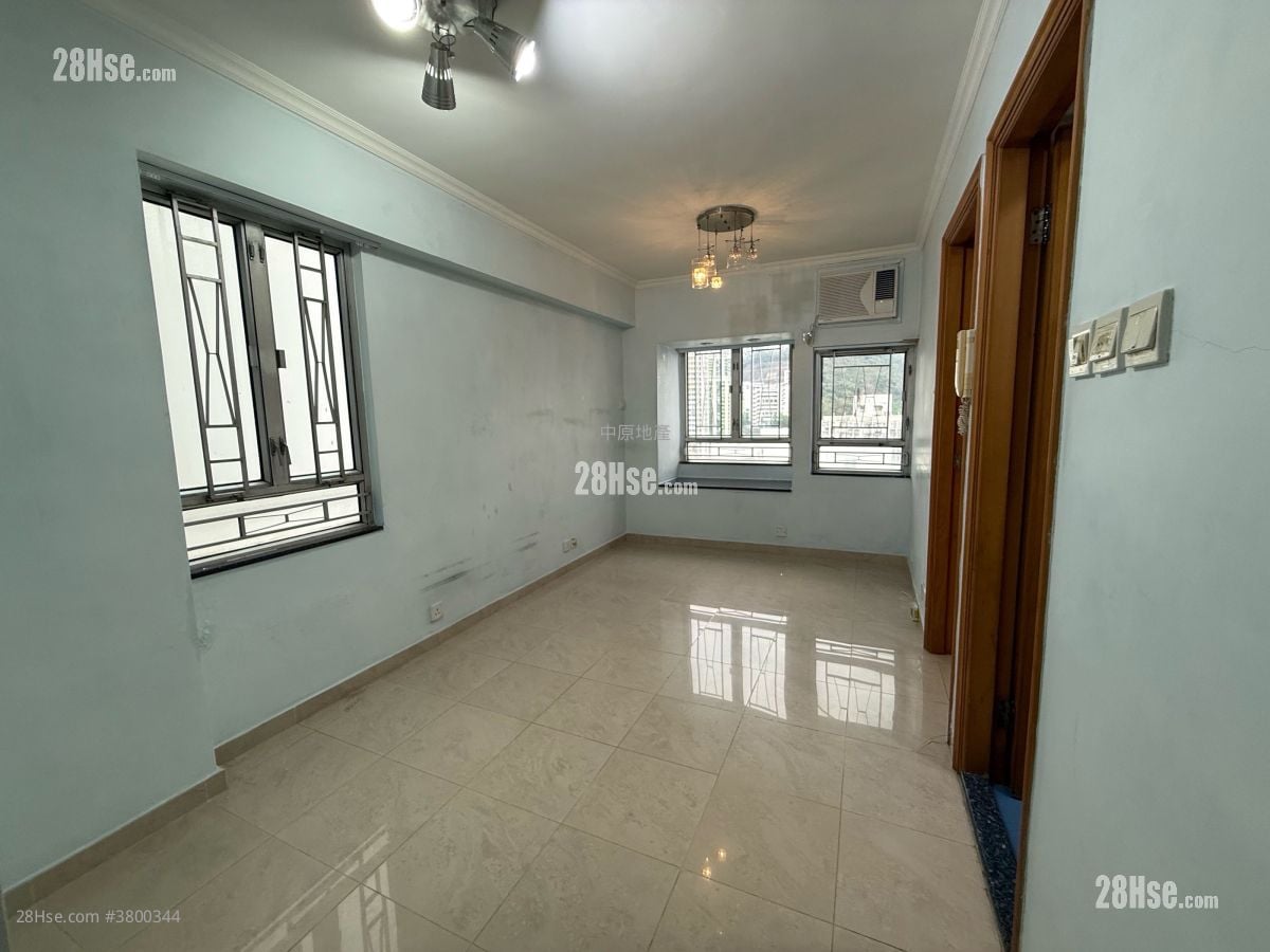 新葵芳花园 租盘 2 房 , 1 浴室 418 平方尺