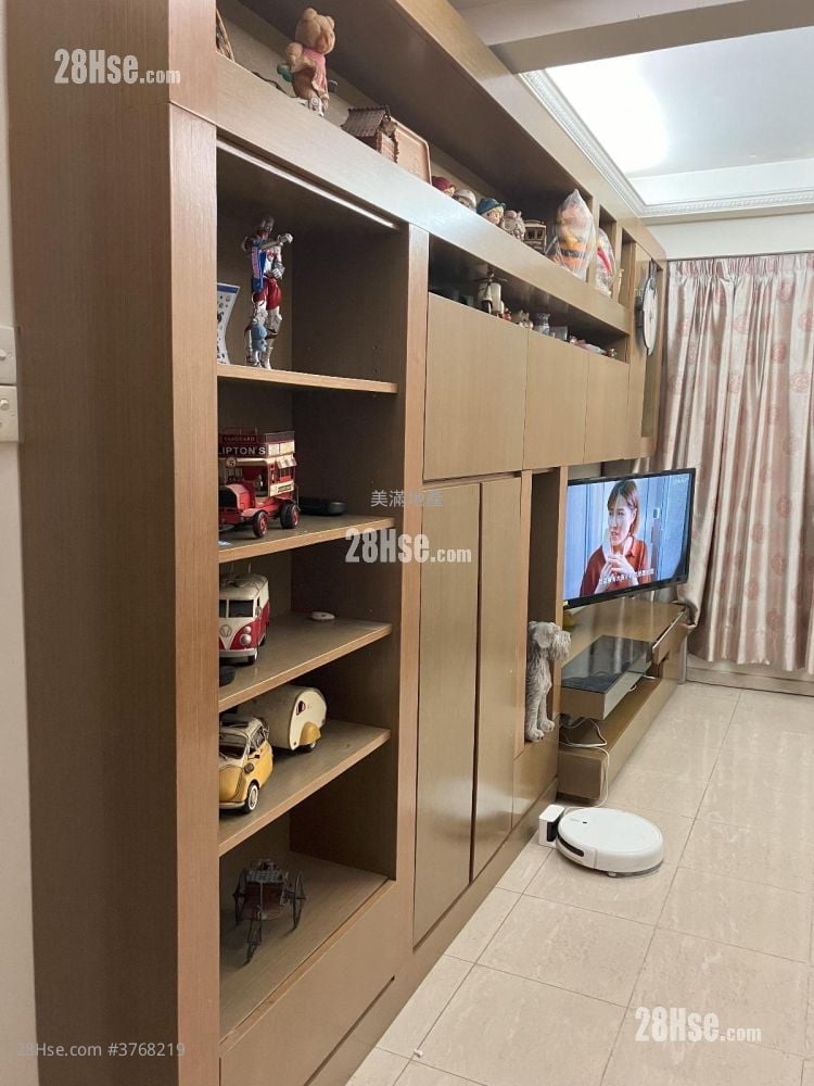 恒辉大厦 售盘 3 房 , 1 浴室 479 平方尺