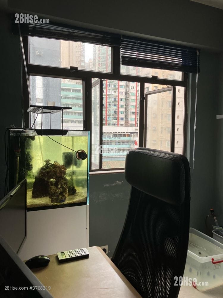 恒辉大厦 售盘 3 房 , 1 浴室 479 平方尺