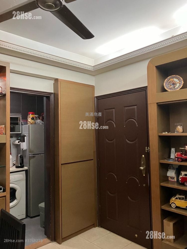 恒辉大厦 售盘 3 房 , 1 浴室 479 平方尺