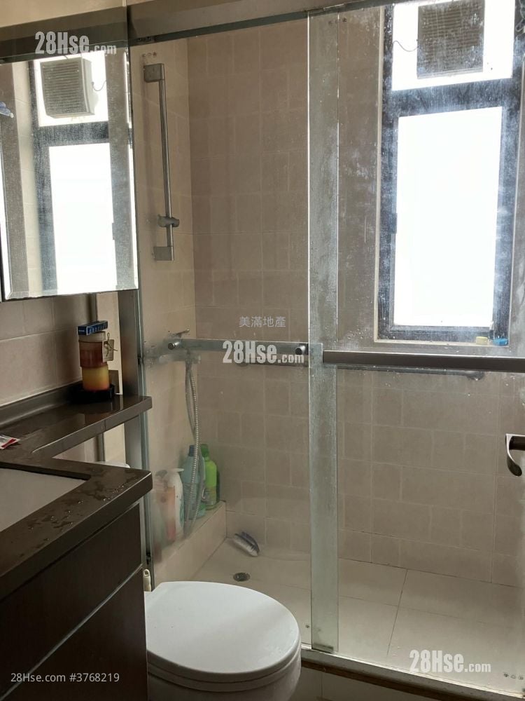 恒辉大厦 售盘 3 房 , 1 浴室 479 平方尺