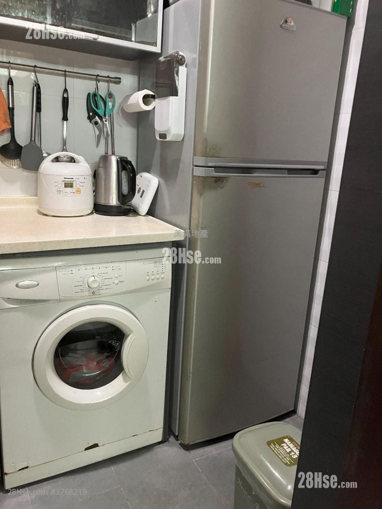 恒辉大厦 售盘 3 房 , 1 浴室 479 平方尺