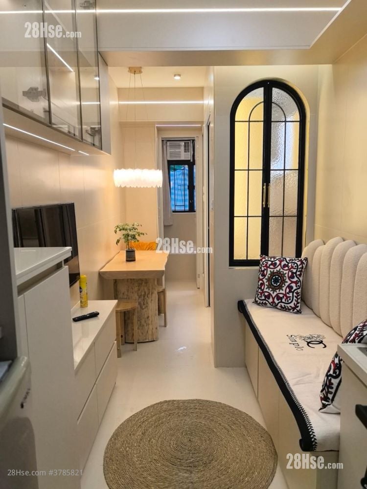 松竹楼 租盘 2 房 260 平方尺