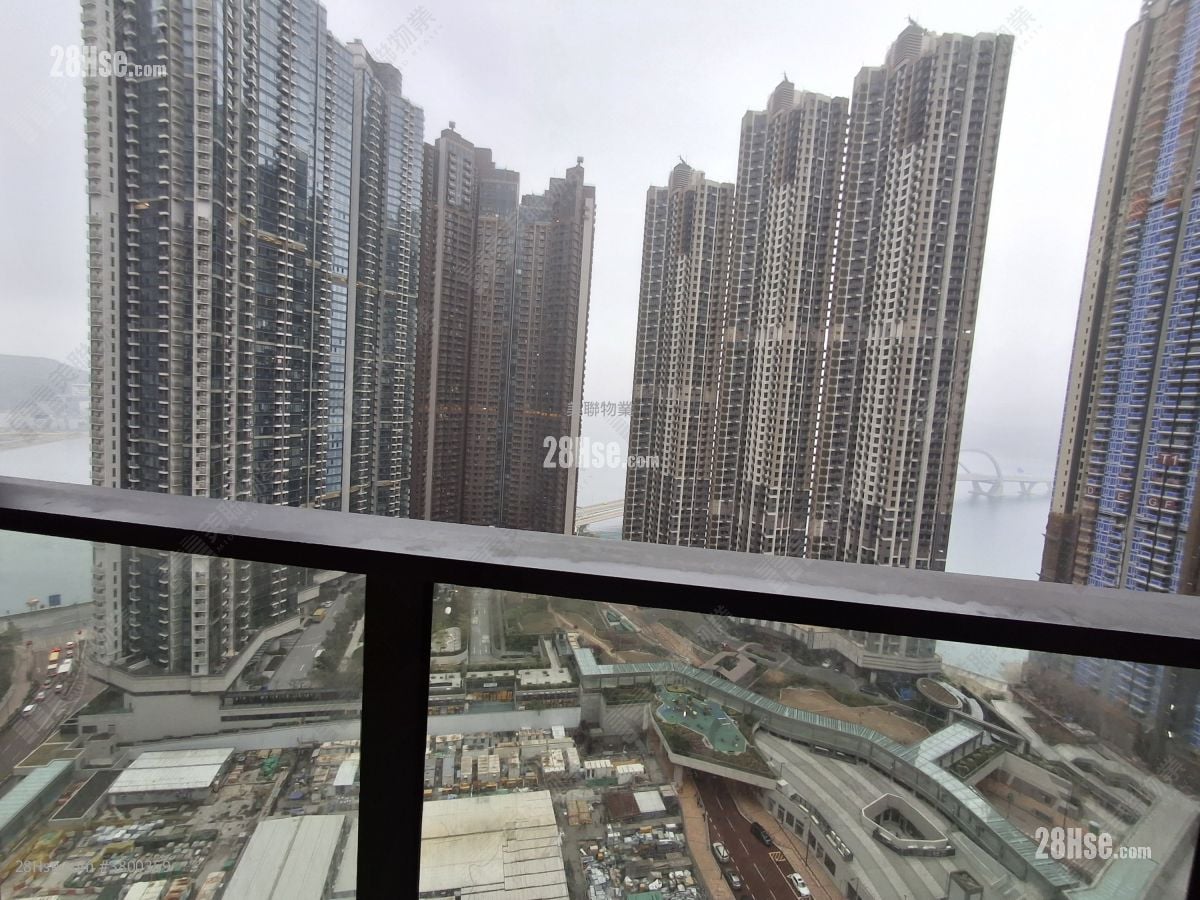 Park Seasons Rental 448 ft²