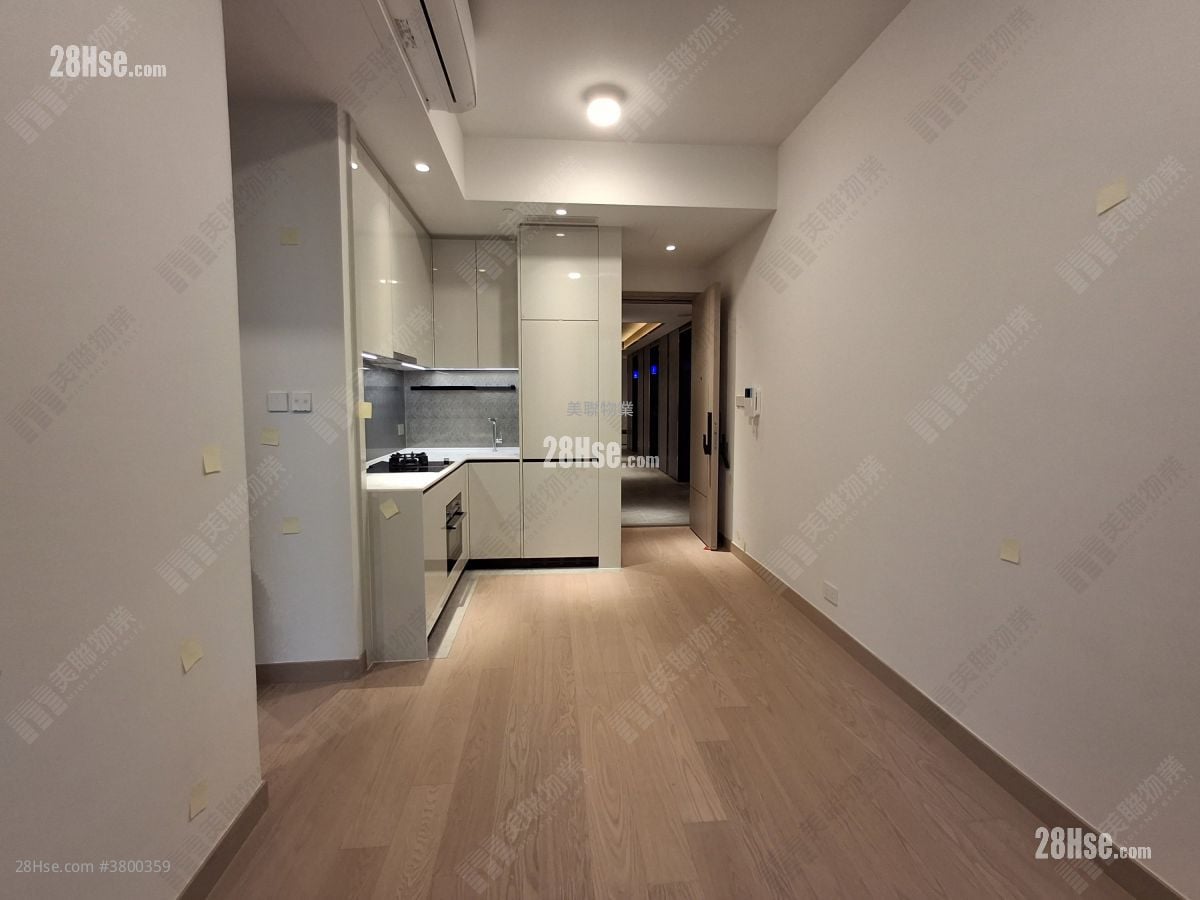 Park Seasons Rental 448 ft²