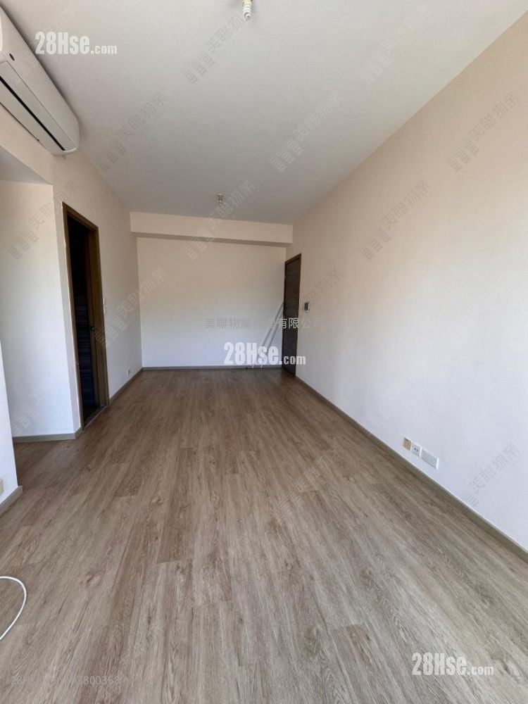 逸峯 售盘 3 房 642 平方尺