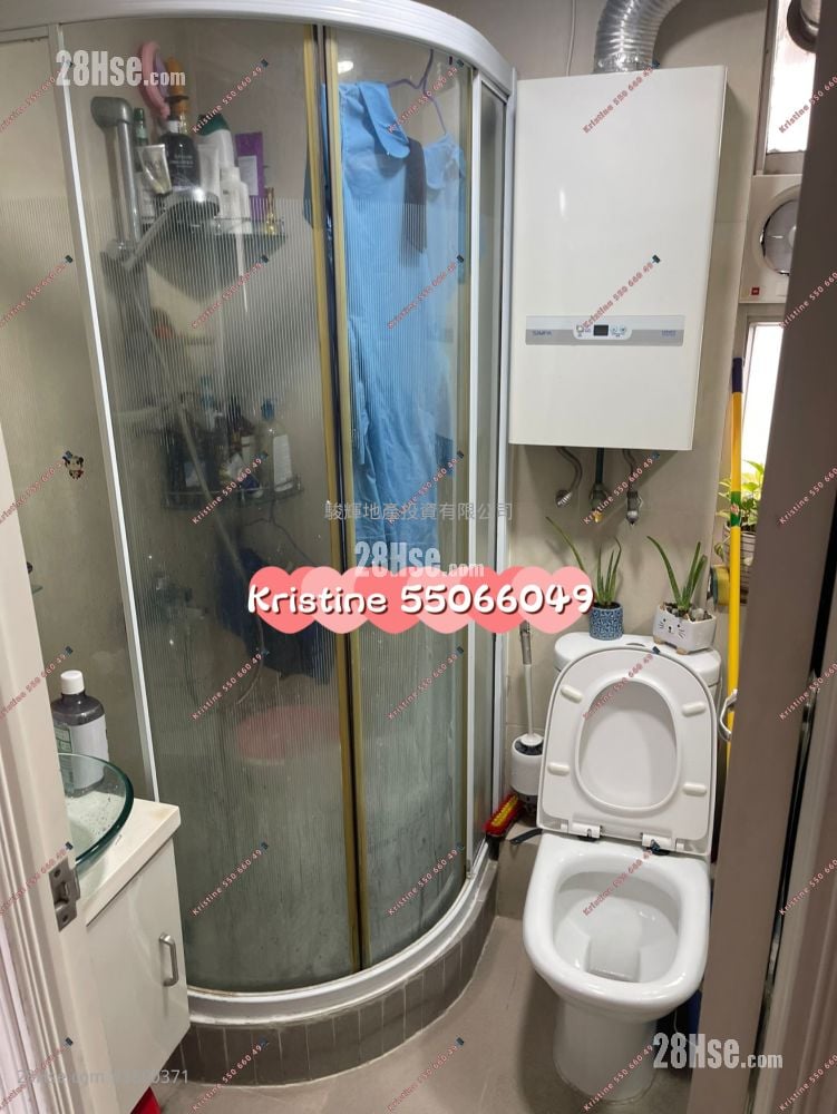 Shun Lee Building Sell 2 Bedrooms , 1 Bathroom 365 ft²