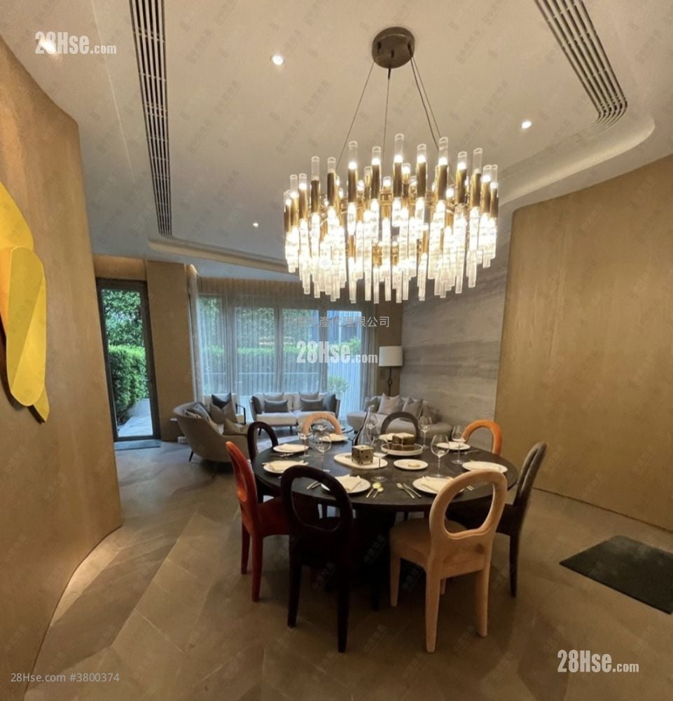 澐沣 售盘 5+ 房 , 3 浴室 2,305 平方尺