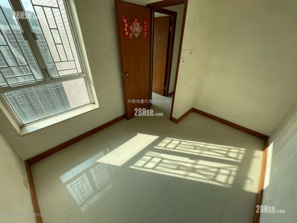 Discovery Park Rental 2 Bedrooms , 1 Bathroom 493 ft²