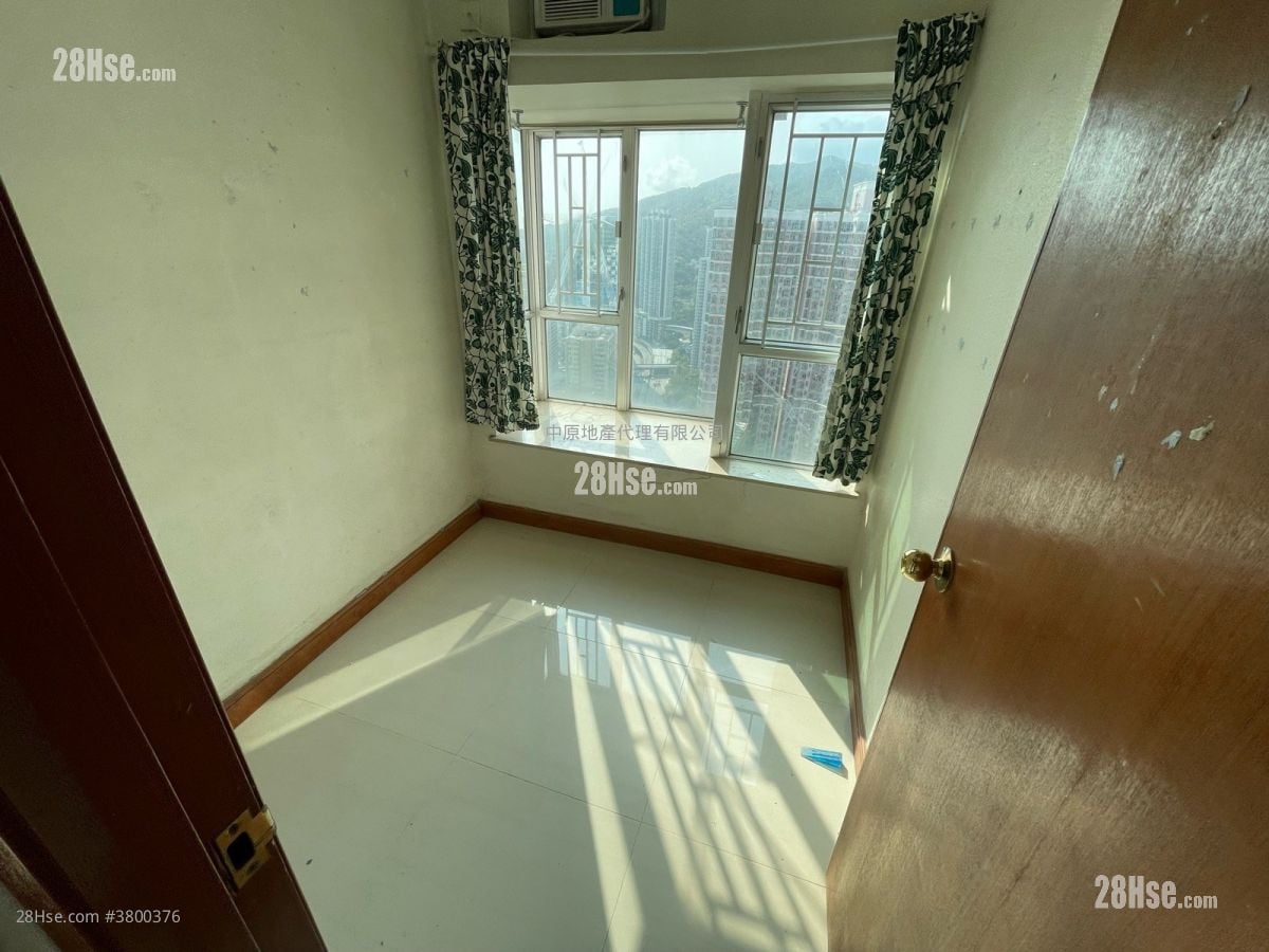 Discovery Park Rental 2 Bedrooms , 1 Bathroom 493 ft²