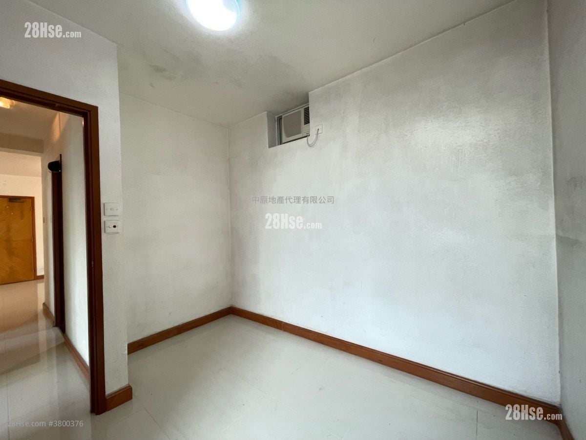 Discovery Park Rental 2 Bedrooms , 1 Bathroom 493 ft²