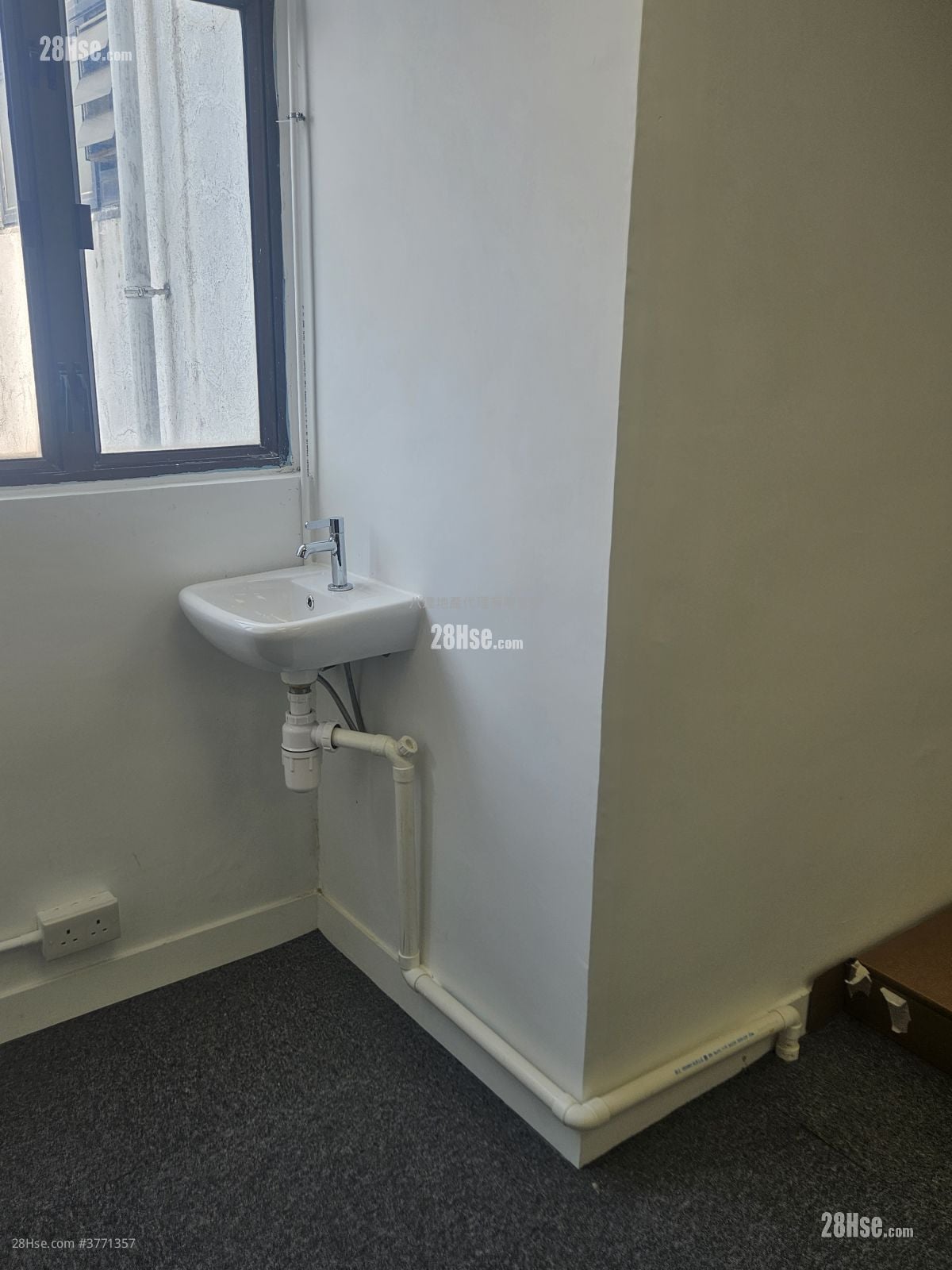 Richmond Commercial Building Rental Studio