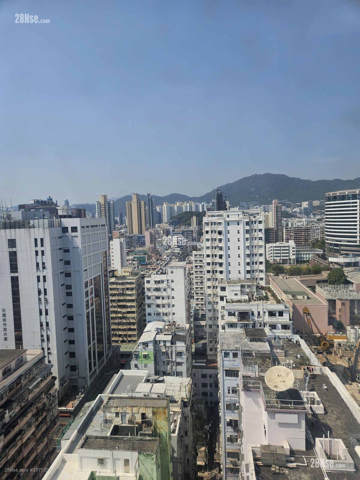 Richmond Commercial Building Rental Studio